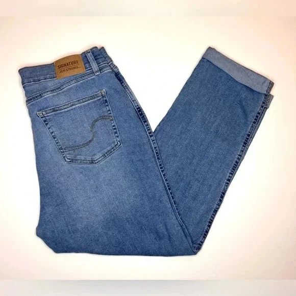 Signature By Levi Strauss Women’s Heritage Boyfriend Jeans Size- 29 - Picture 8 of 10